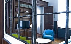 Le Boudoir 137